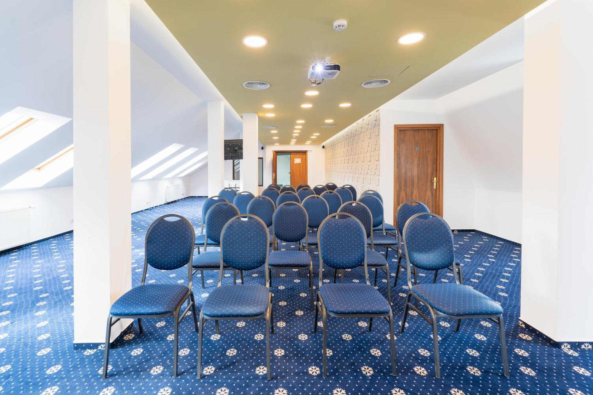Hotel Ski&Sky Predeal Bagian luar foto