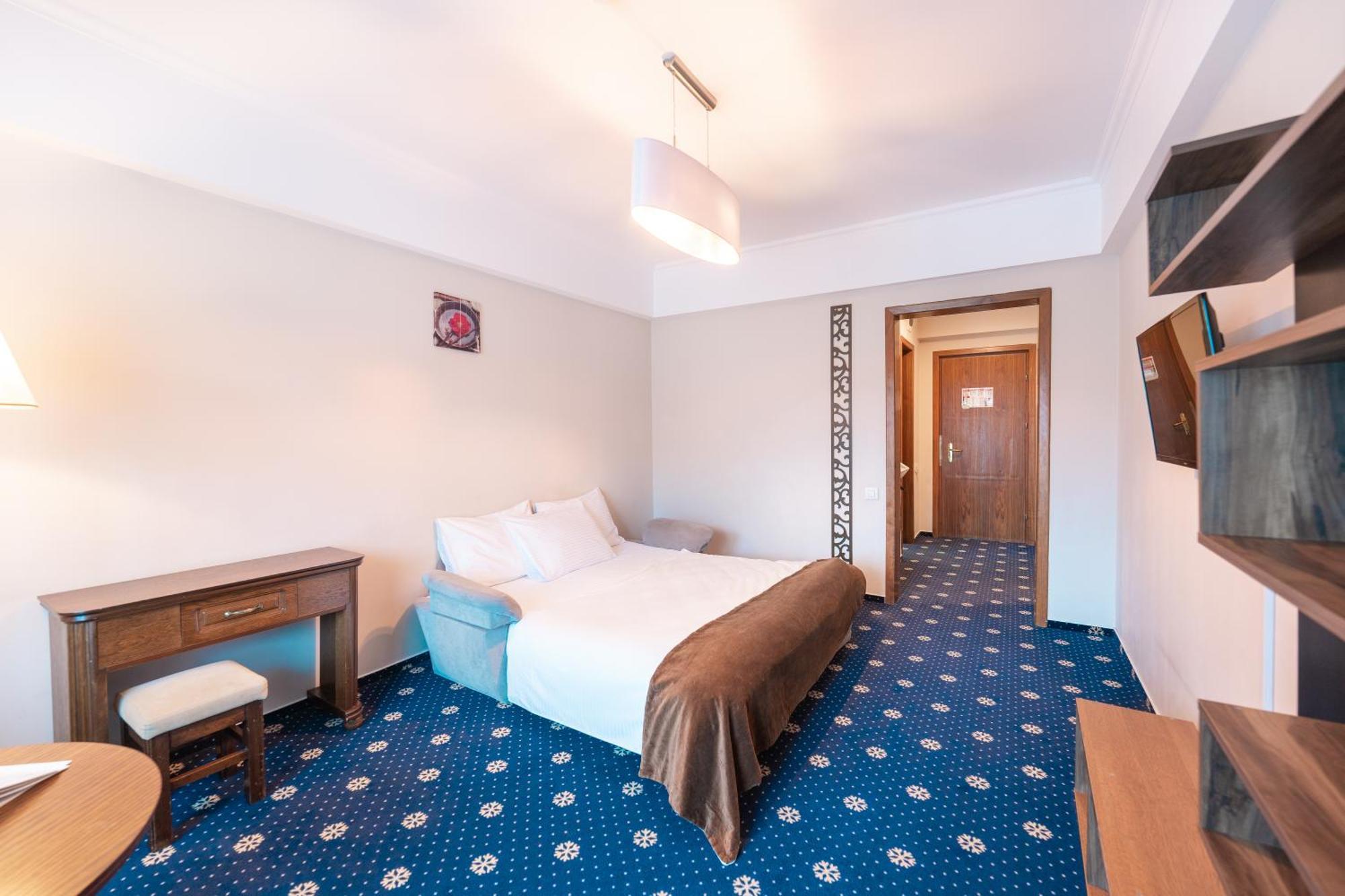 Hotel Ski&Sky Predeal Bagian luar foto