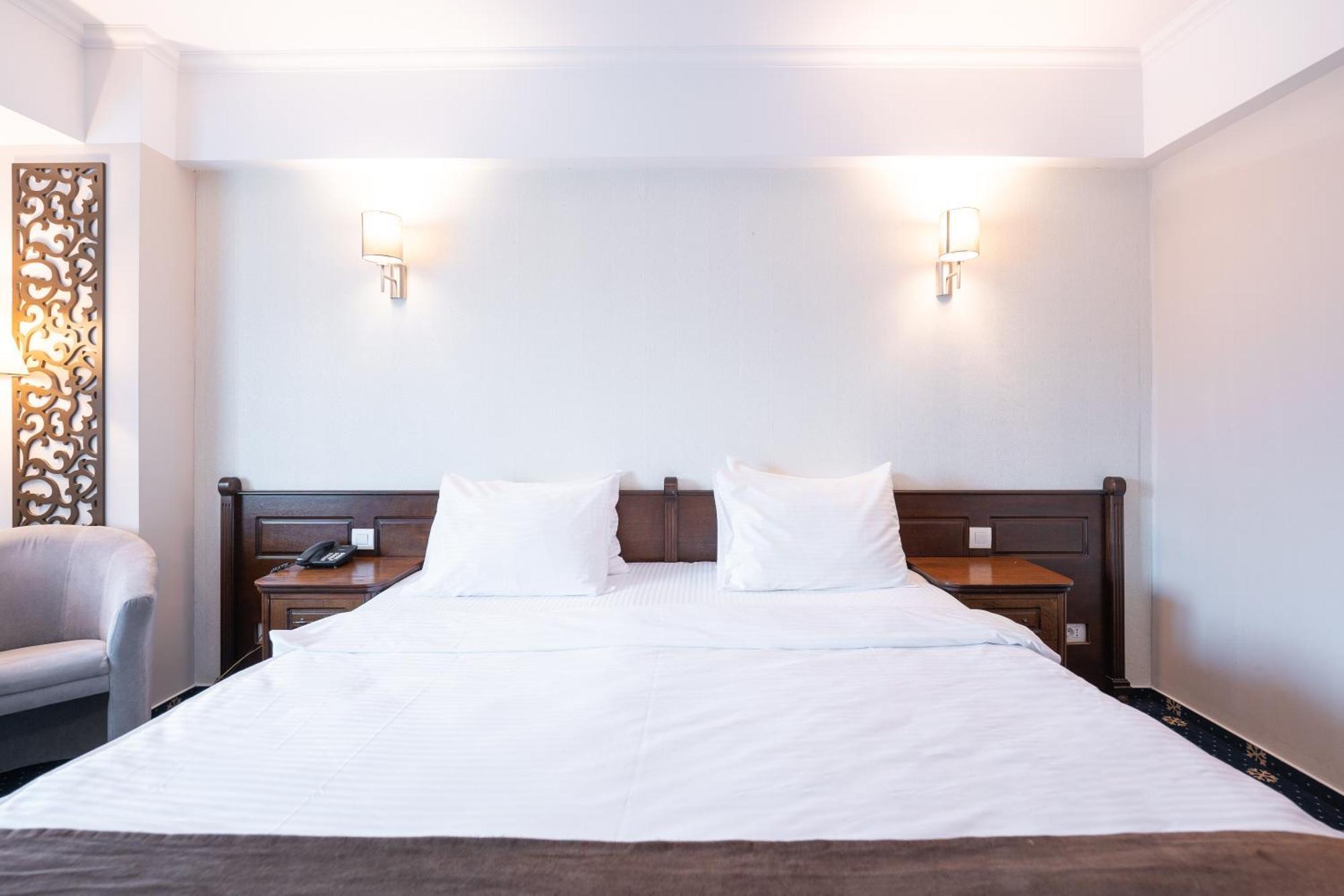 Hotel Ski&Sky Predeal Bagian luar foto