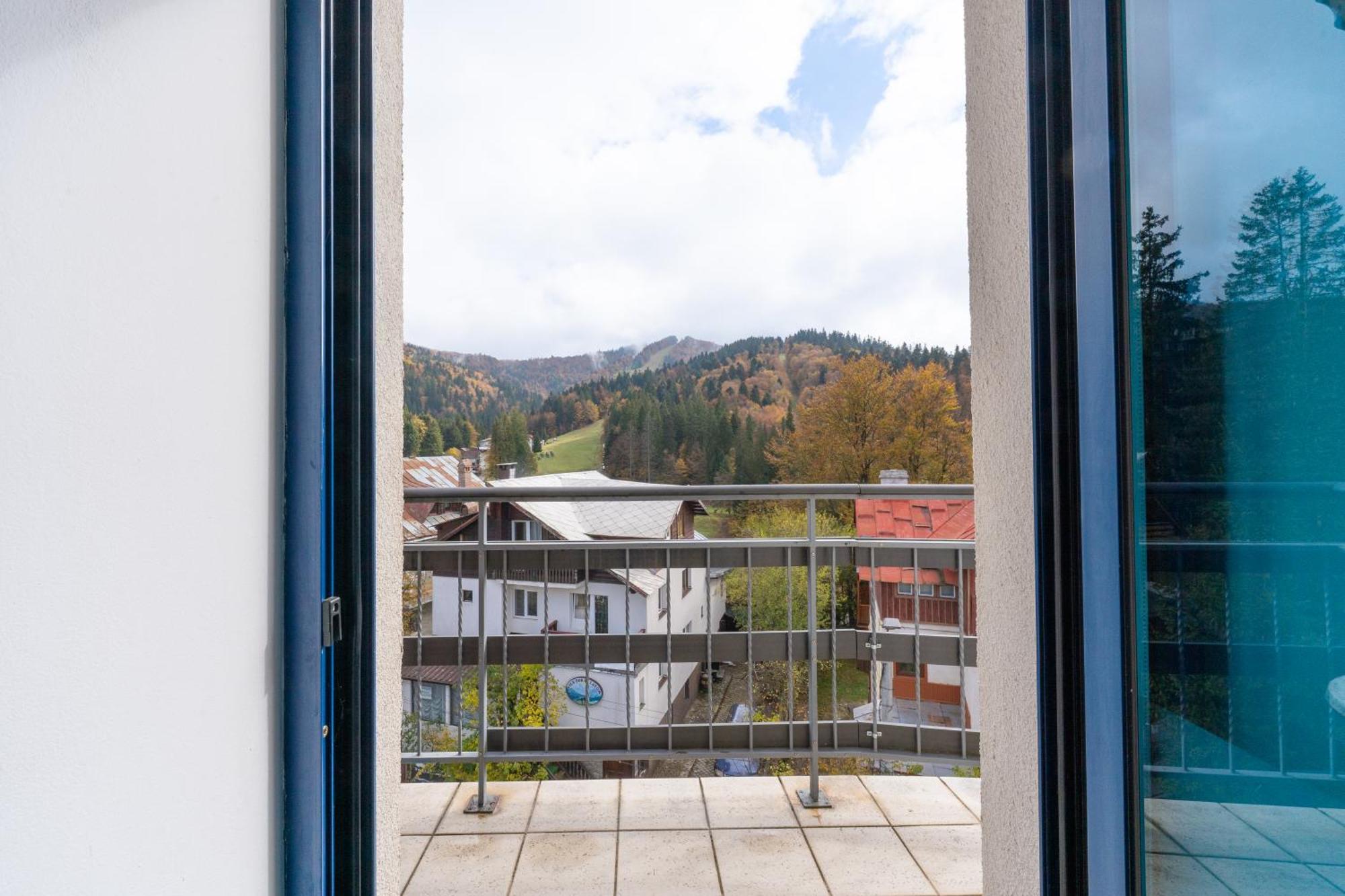 Hotel Ski&Sky Predeal Bagian luar foto